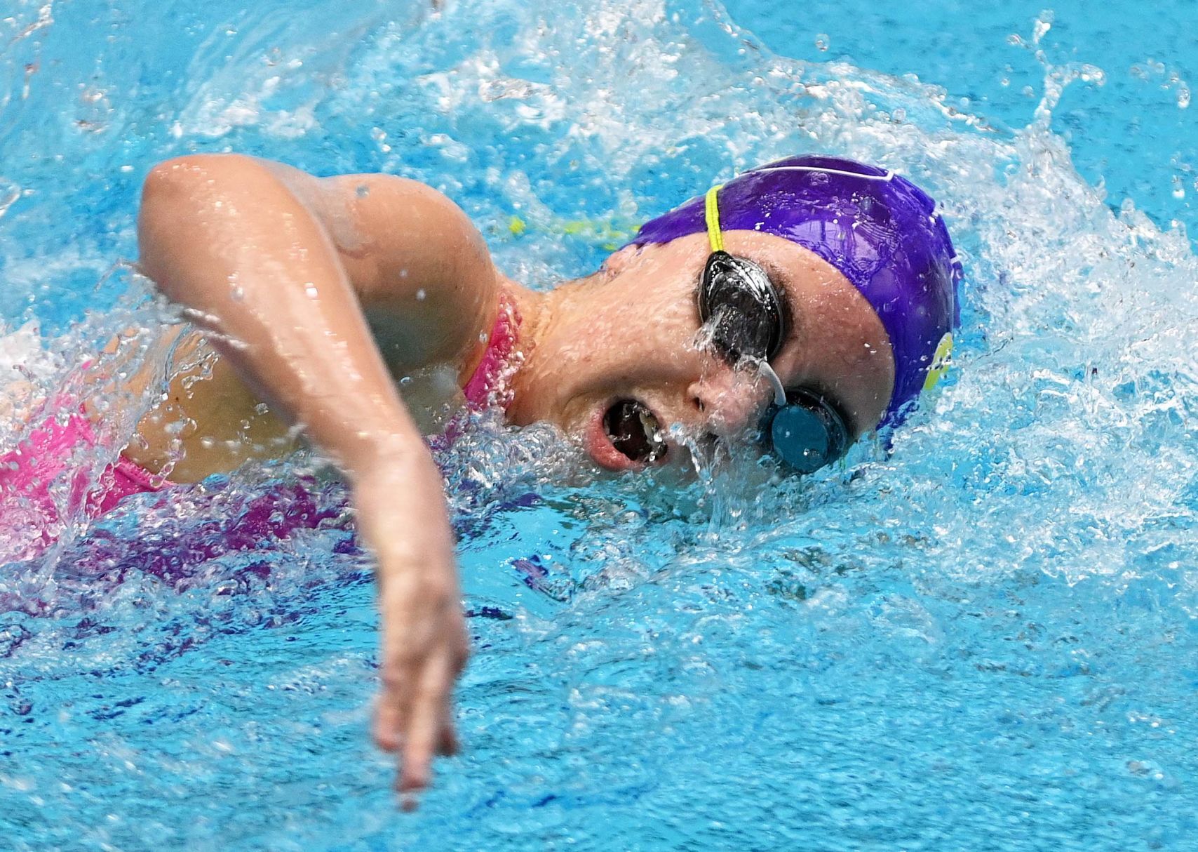 Swimming girls 2A